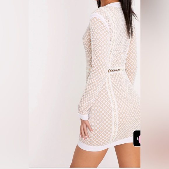 NWT Prettylittlething Thea White Fishnet Panel Bodycon Dress size 12 - Picture 3 of 4